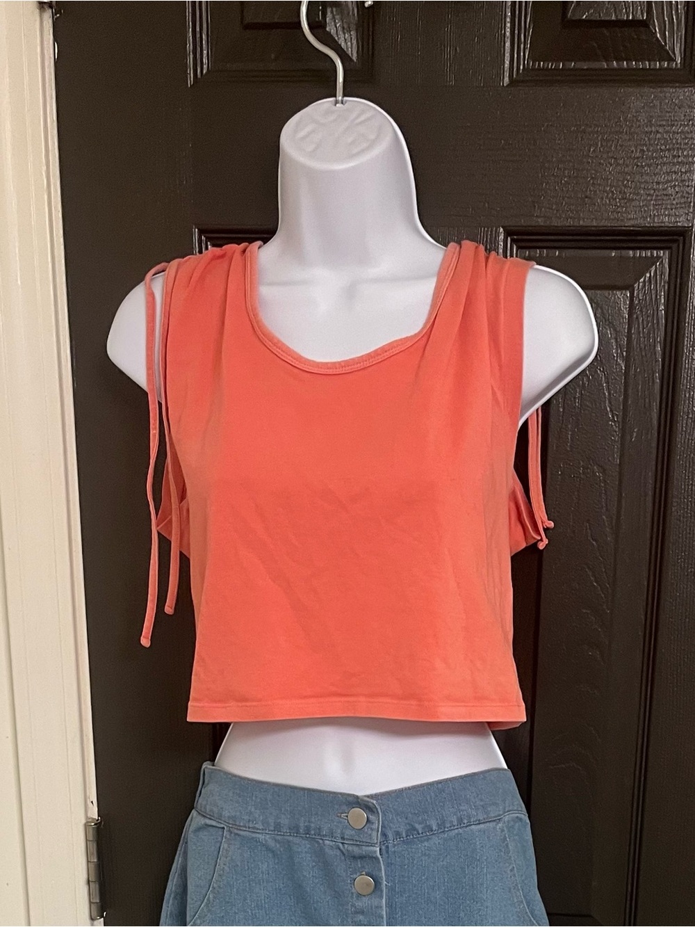 American Eagle Outfitters Coral Tie-Shoulder Cropped Tank